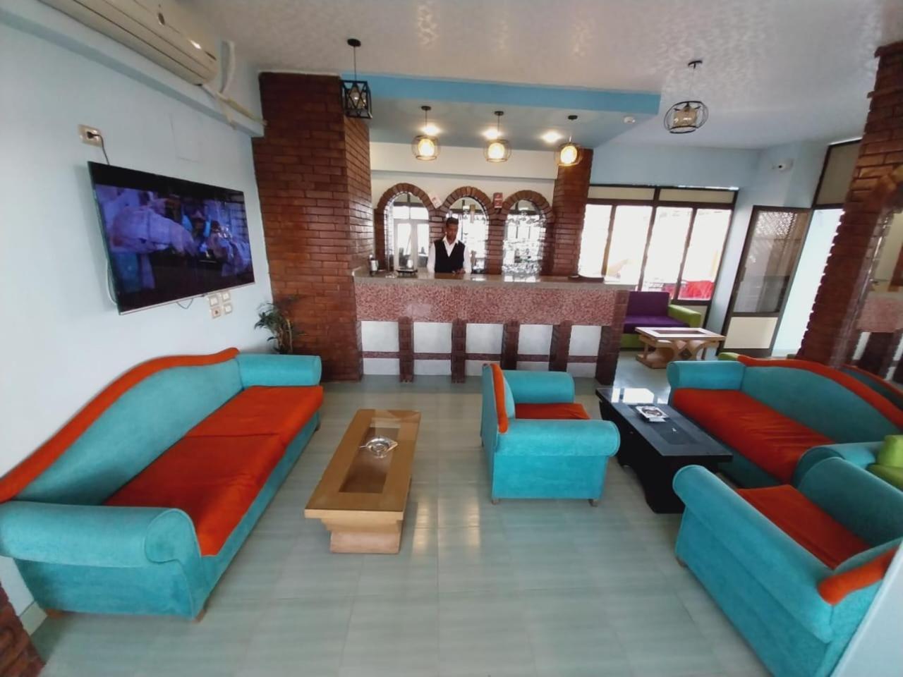 Merry Land Hotel & Roof Top Nile Restaurant Luxor Exterior foto